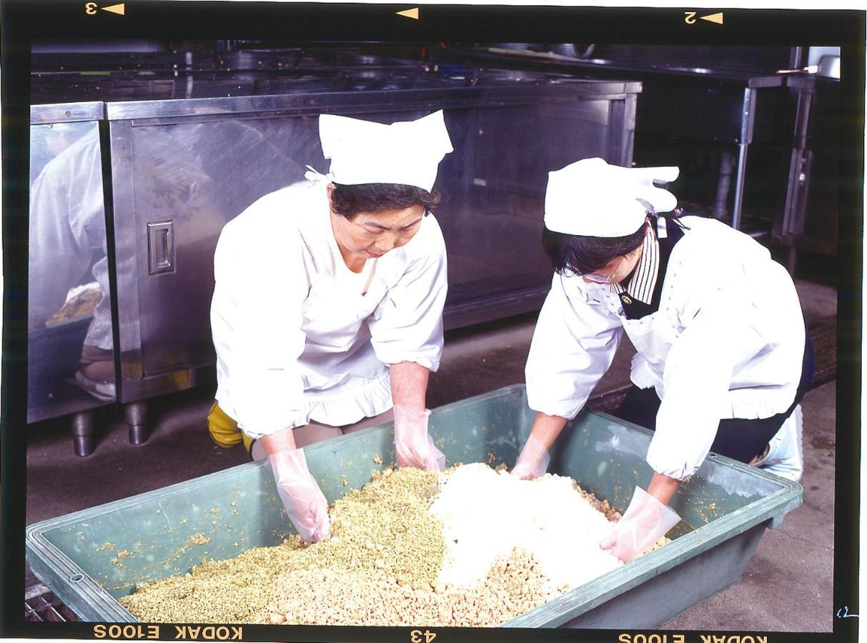 Honden Hotel Minakami Bagian luar foto