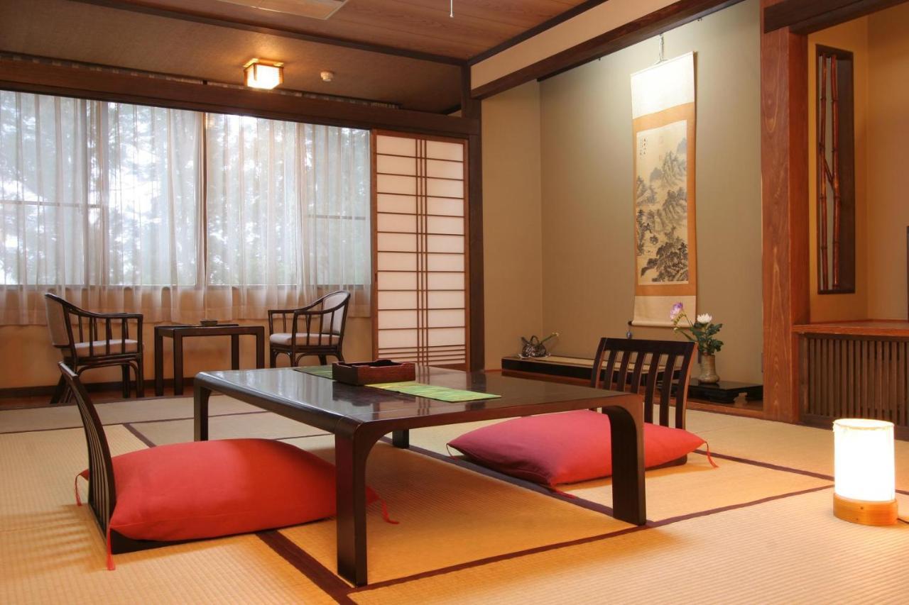 Honden Hotel Minakami Bagian luar foto